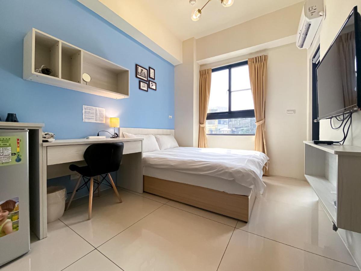 Adagio Hostel Taichung Exteriör bild