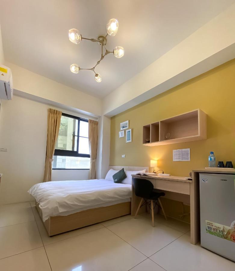 Adagio Hostel Taichung Exteriör bild