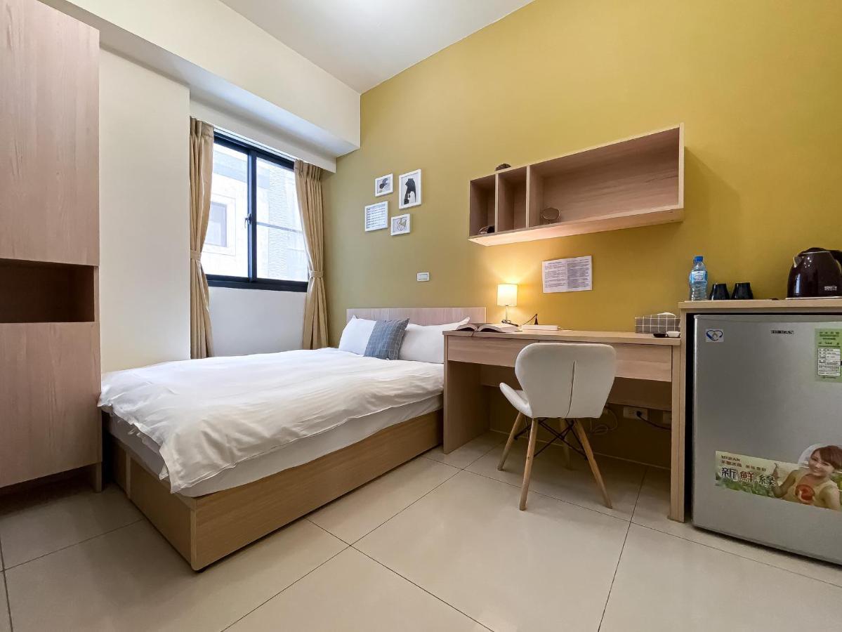 Adagio Hostel Taichung Exteriör bild