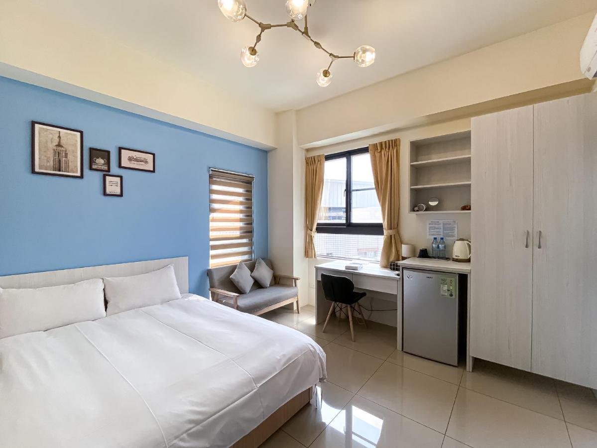 Adagio Hostel Taichung Exteriör bild