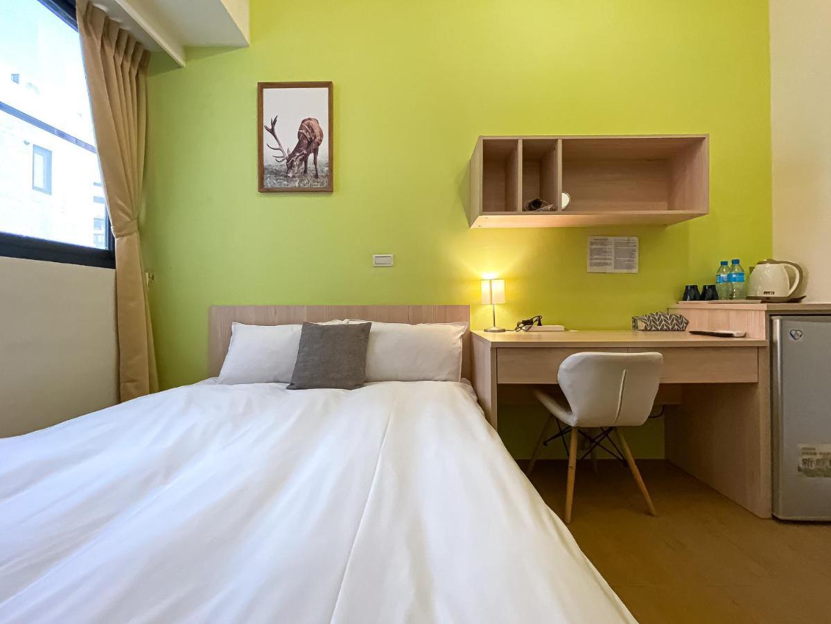 Adagio Hostel Taichung Exteriör bild