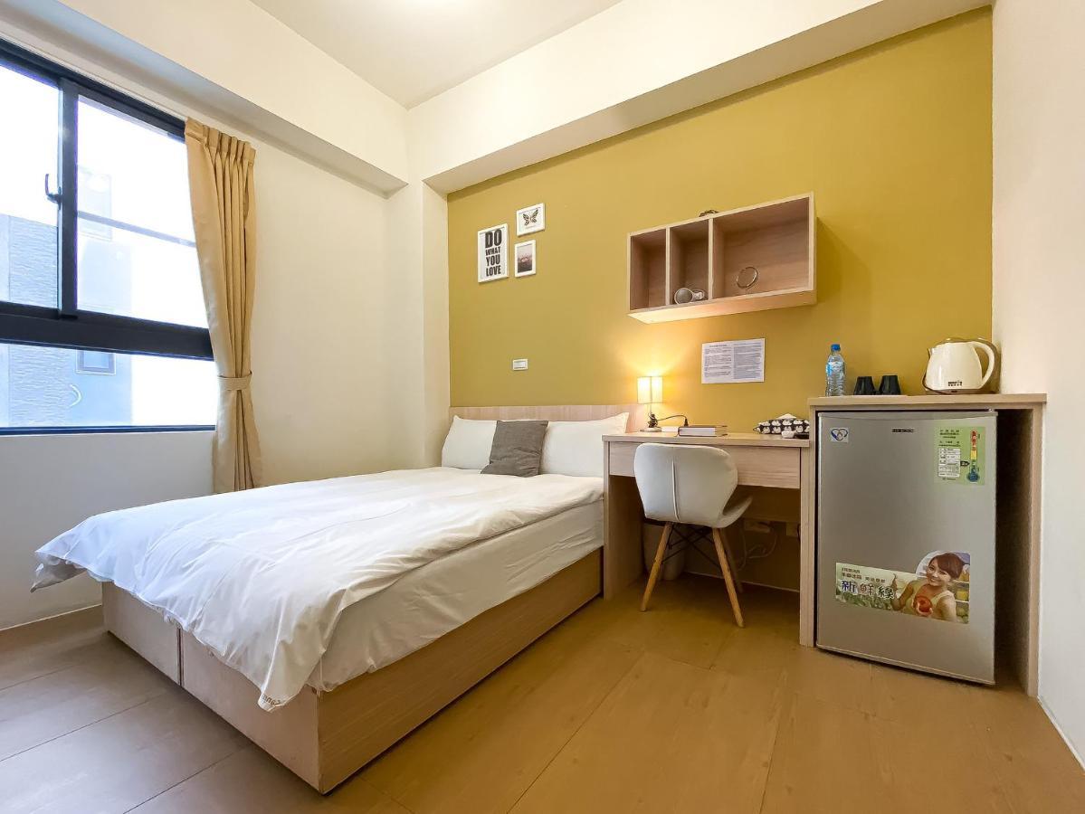 Adagio Hostel Taichung Exteriör bild