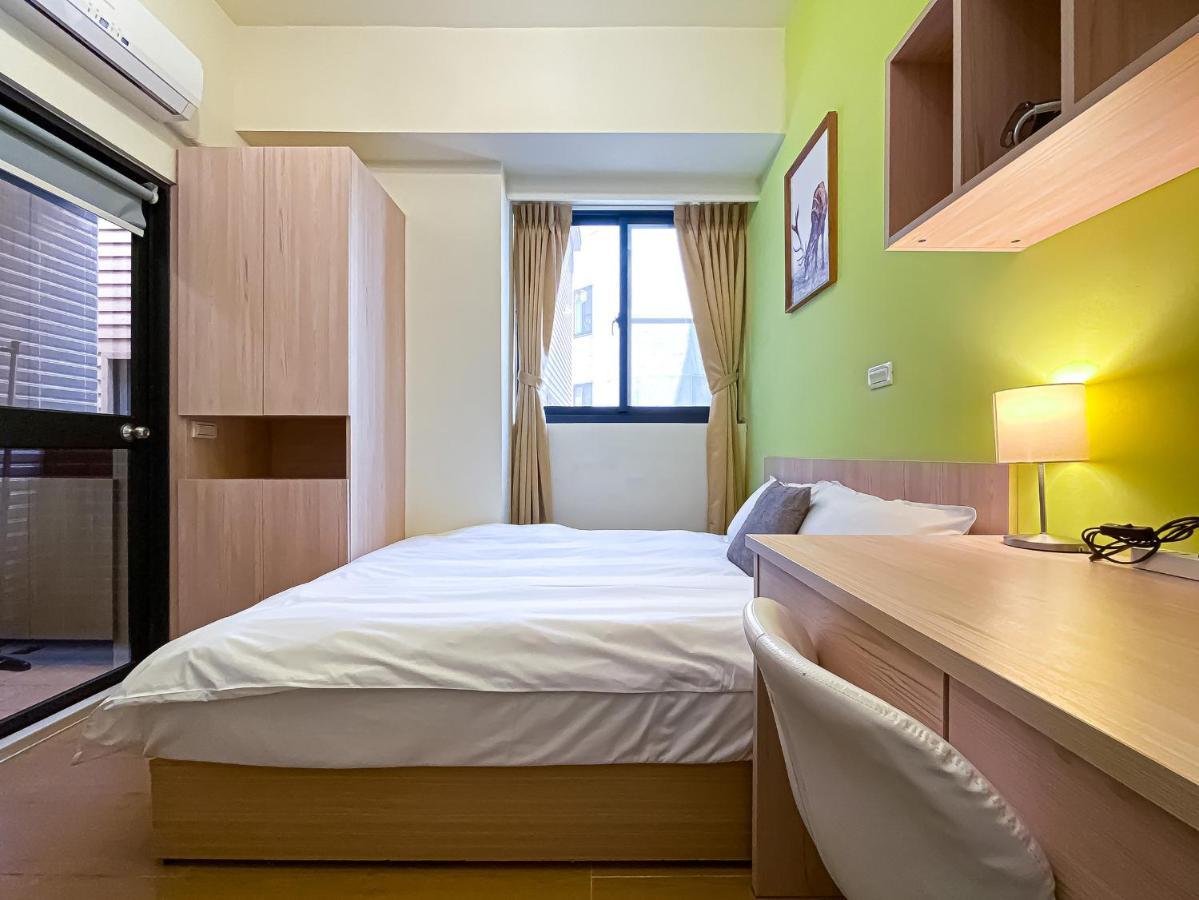 Adagio Hostel Taichung Exteriör bild