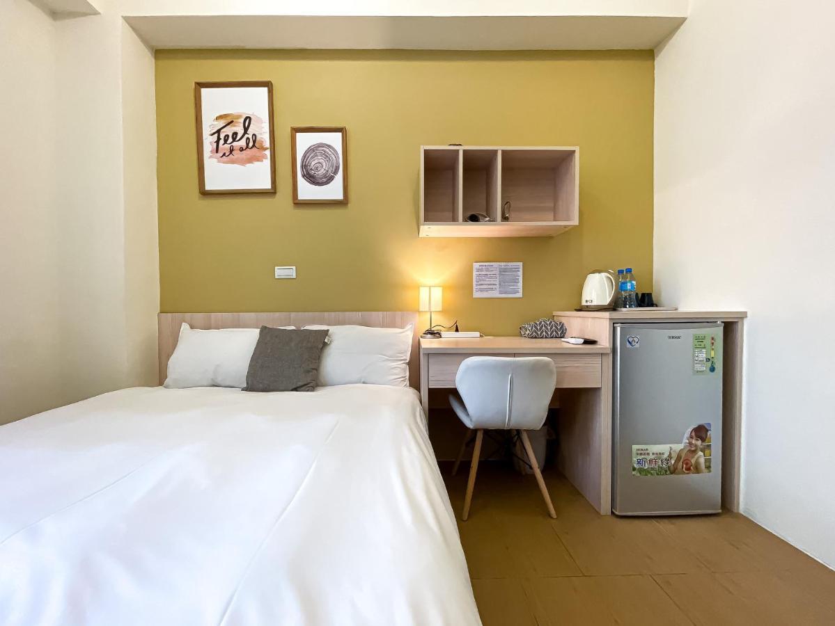 Adagio Hostel Taichung Exteriör bild