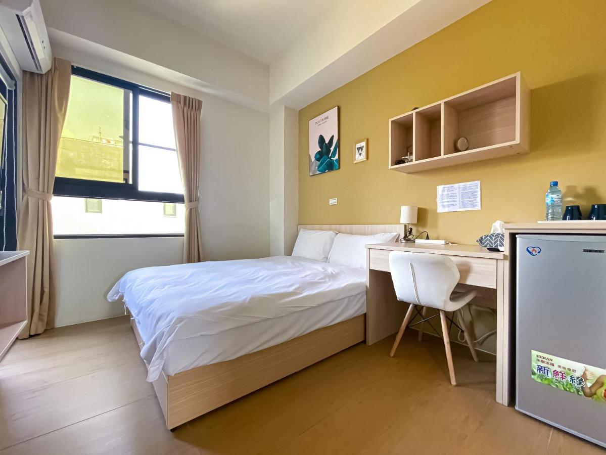 Adagio Hostel Taichung Exteriör bild