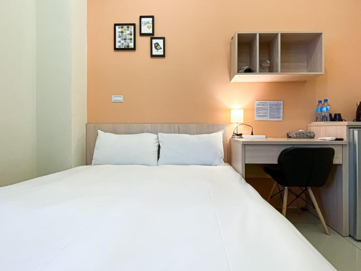 Adagio Hostel Taichung Exteriör bild