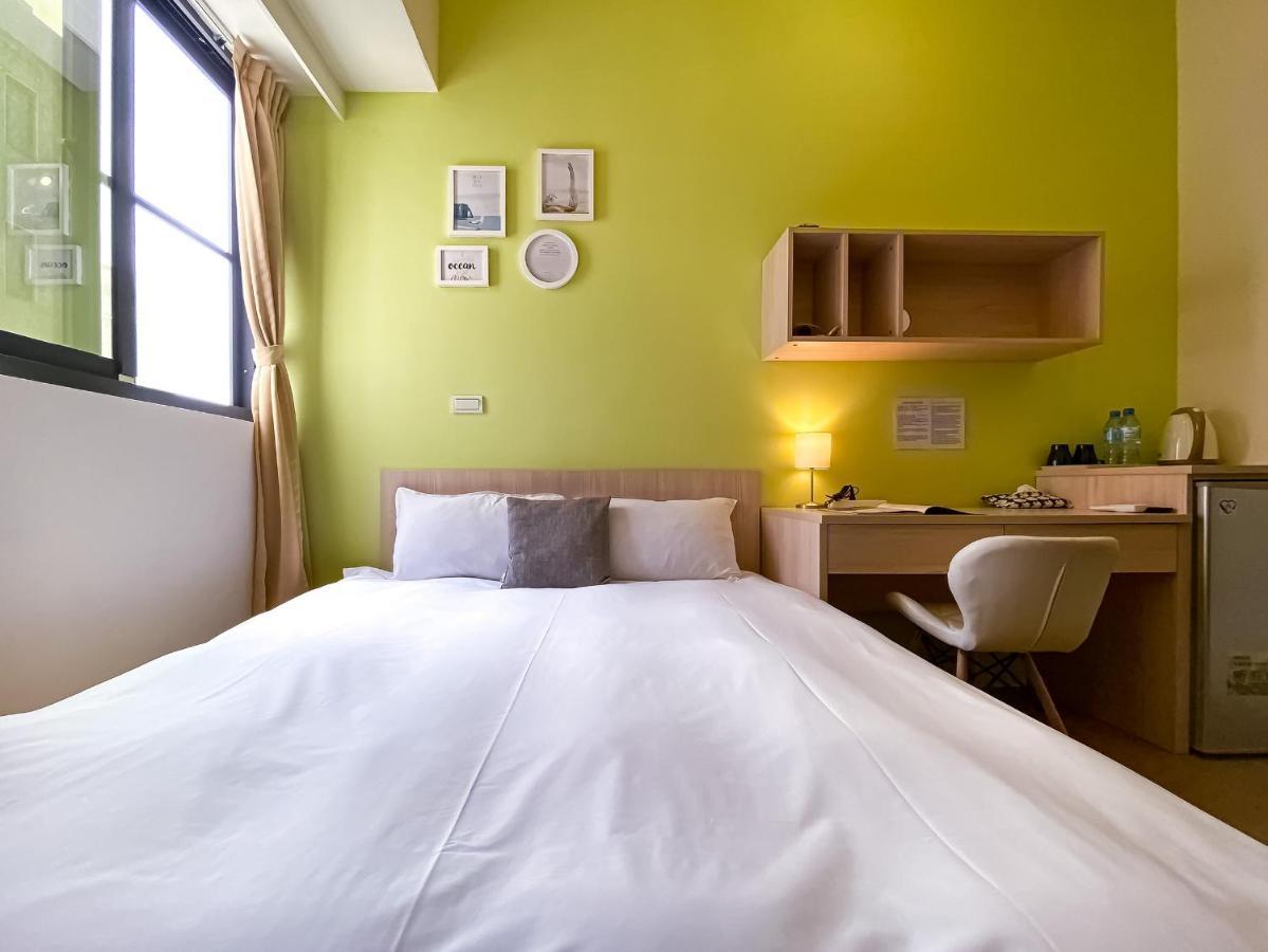 Adagio Hostel Taichung Exteriör bild