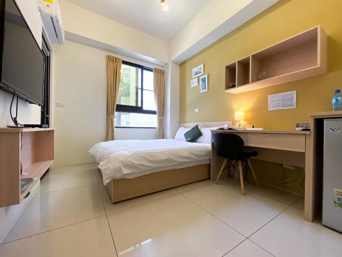 Adagio Hostel Taichung Exteriör bild