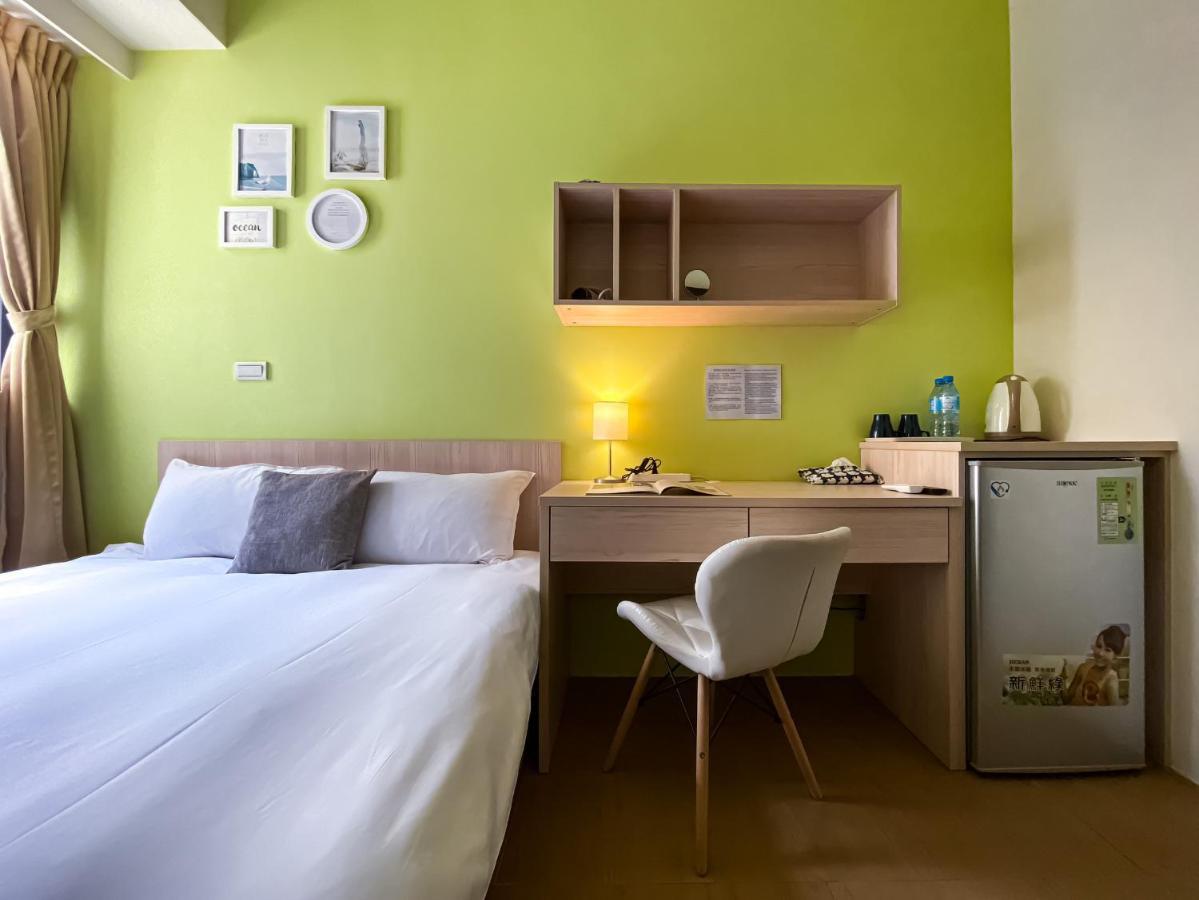 Adagio Hostel Taichung Exteriör bild